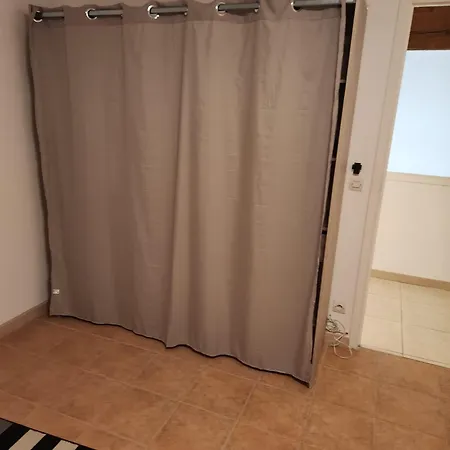 Grande Maison Climatisee Pour 13 Voyageurs